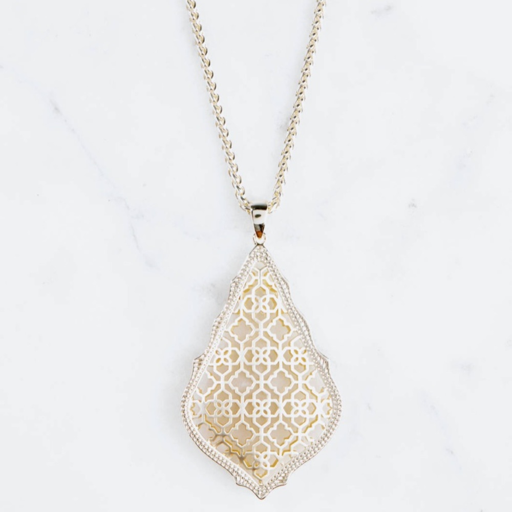 Kendra Scott Aiden gold long pendant necklace.  Brand new!